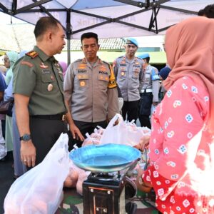 Kodim 0726/Sukoharjo Gelar Pasar Murah untuk Warga Sukoharjo