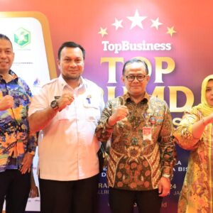 Raih Berbagai Penghargaan di Top BUMD Awards 2024, Pj. Wali Kota Bekasi: Terus Evaluasi dan Tingkatkan Kinerja untuk Pembangunan Daerah