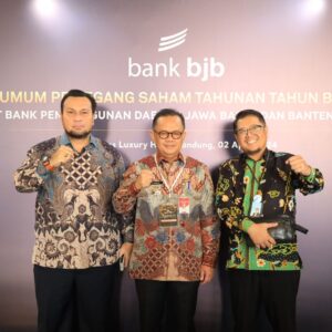 Pj. Gubernur Jawa Barat Sampaikan Beberapa Point Diacara RUPS Bank BJB