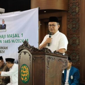 Pj Wali Kota Bekasi R. Gani Muhamad Buka Pembinaan Manasik Haji