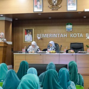 Gelar Pelatihan untuk Kader PKK Bidang Kesekretariatan, Yolla Gani: “Jadilah Kreatif dan Inovatif”