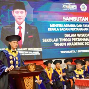 Apresiasi Wisudawan Terbaik STPN Tahun Akademik 2023/2024, Menteri AHY: Perlu Disiapkan Program Studi Banding untuk Menambah Wawasan