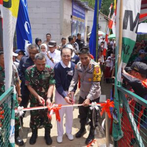 Buka Akses Desa Terisolir, Pangdam III/Slw Resmikan Jembatan Sirnagalih–Cijambu