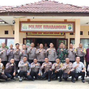 Kapolres Tapteng Kunjungi Polsek Sibabangun, Kapolres Himbau Agar Berikan Pelayanan Terbaik Untuk Masyarakat
