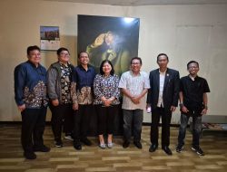 Ketum SMSI Firdaus Bersama Sekjen Makali Kumar Terima Kunjungan Tim KPK untuk Cegah Korupsi di Sektor Usaha Media Siber