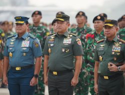 Bangga dan Haru, Kasad Dampingi Panglima TNI Sambut Kepulangan Kontingen Bastille Day